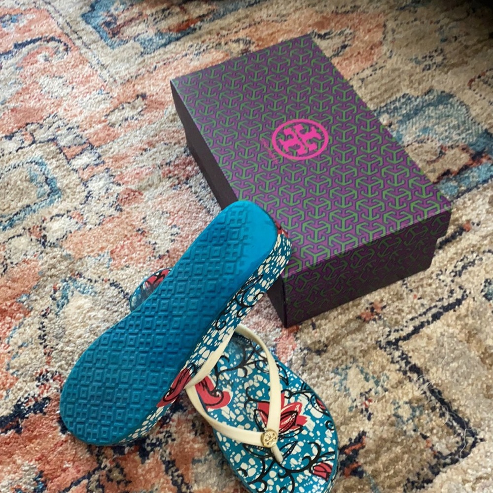 Tory Burch slide - Picture 4 of 4